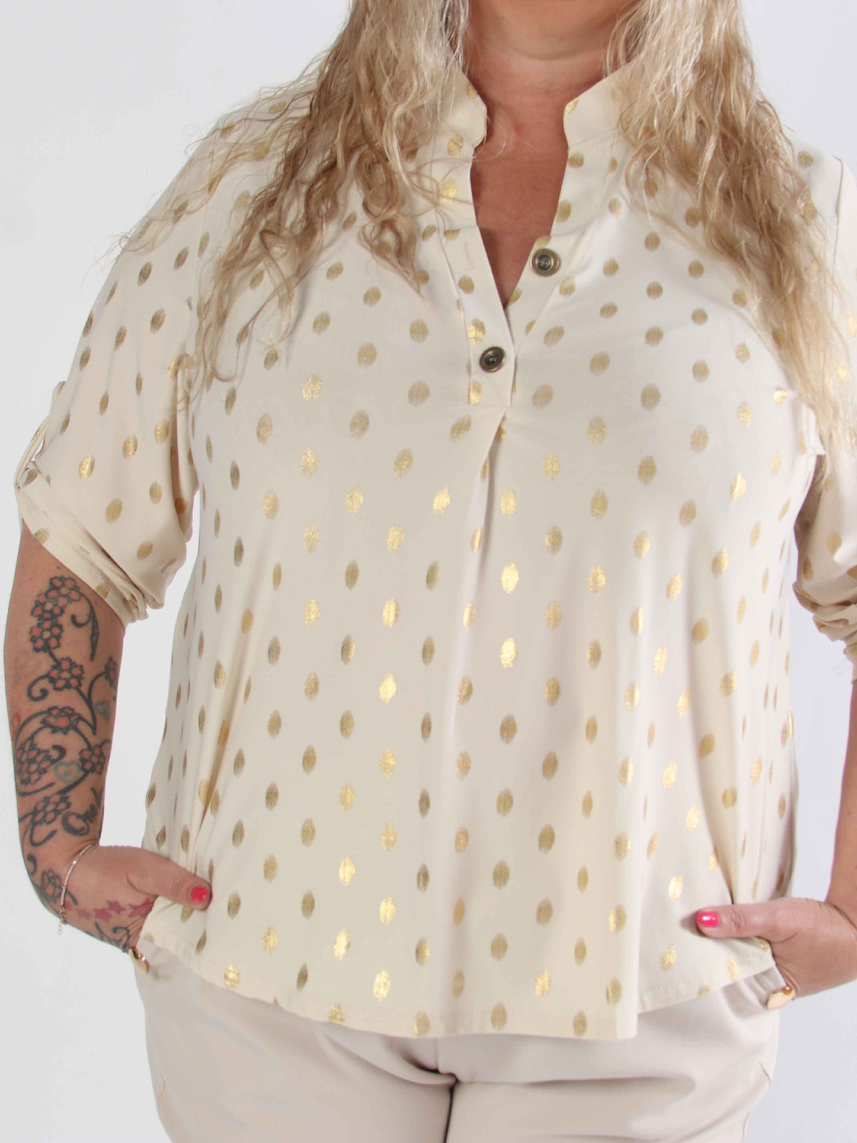 Ebba Gold Shirt - Elastisk plus size bluse med guld dutter
